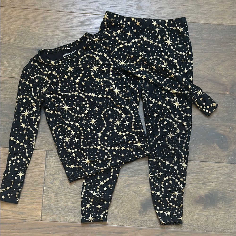 Posh Peanut “metallic” star print PJS
